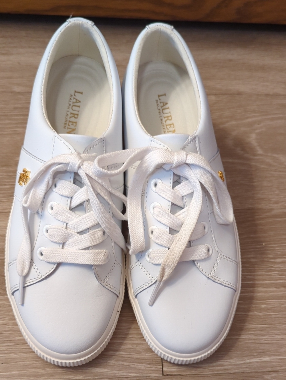 Lauren Ralph Lauren White Lace-Up Sneakers with Gold LRL Logo Size 7 - Picture 3 of 9